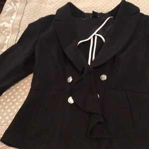 Ruffled blazer with silver accent buttons